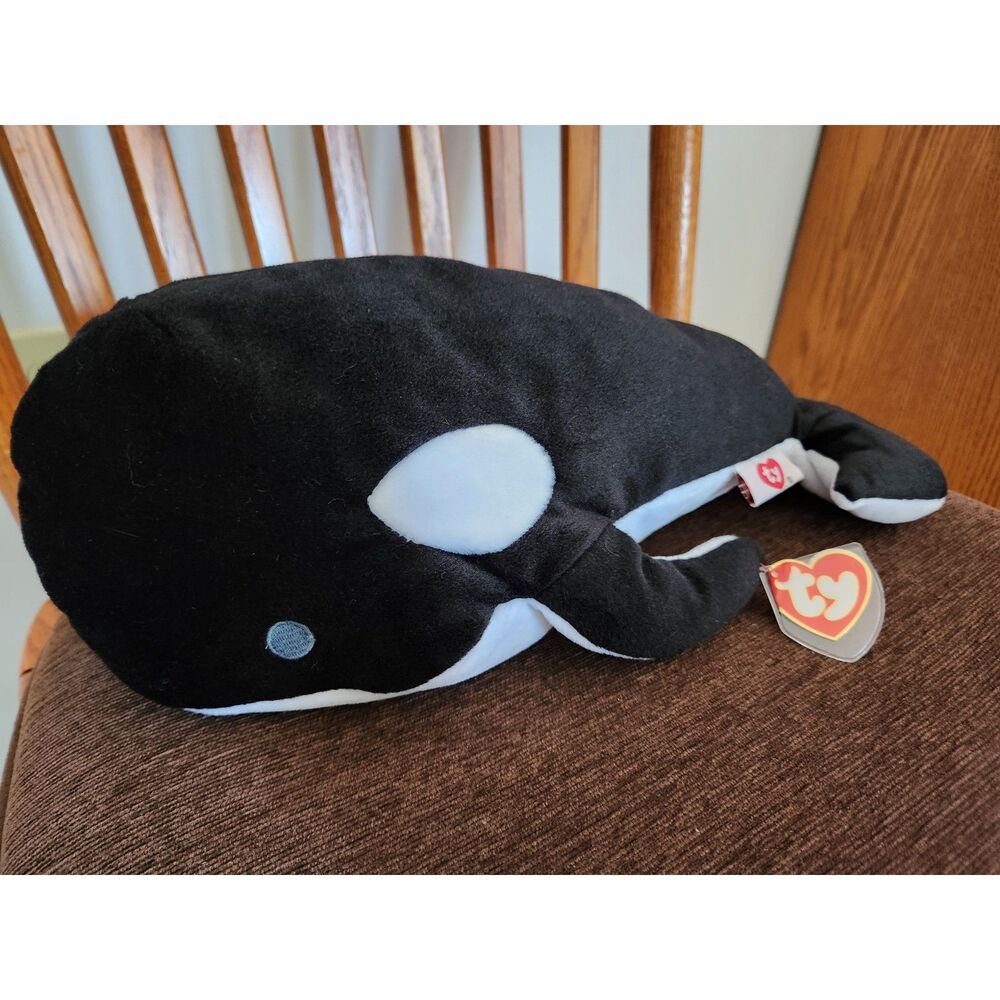 TY Pillow Pal Plush 1997 Tide the Whale